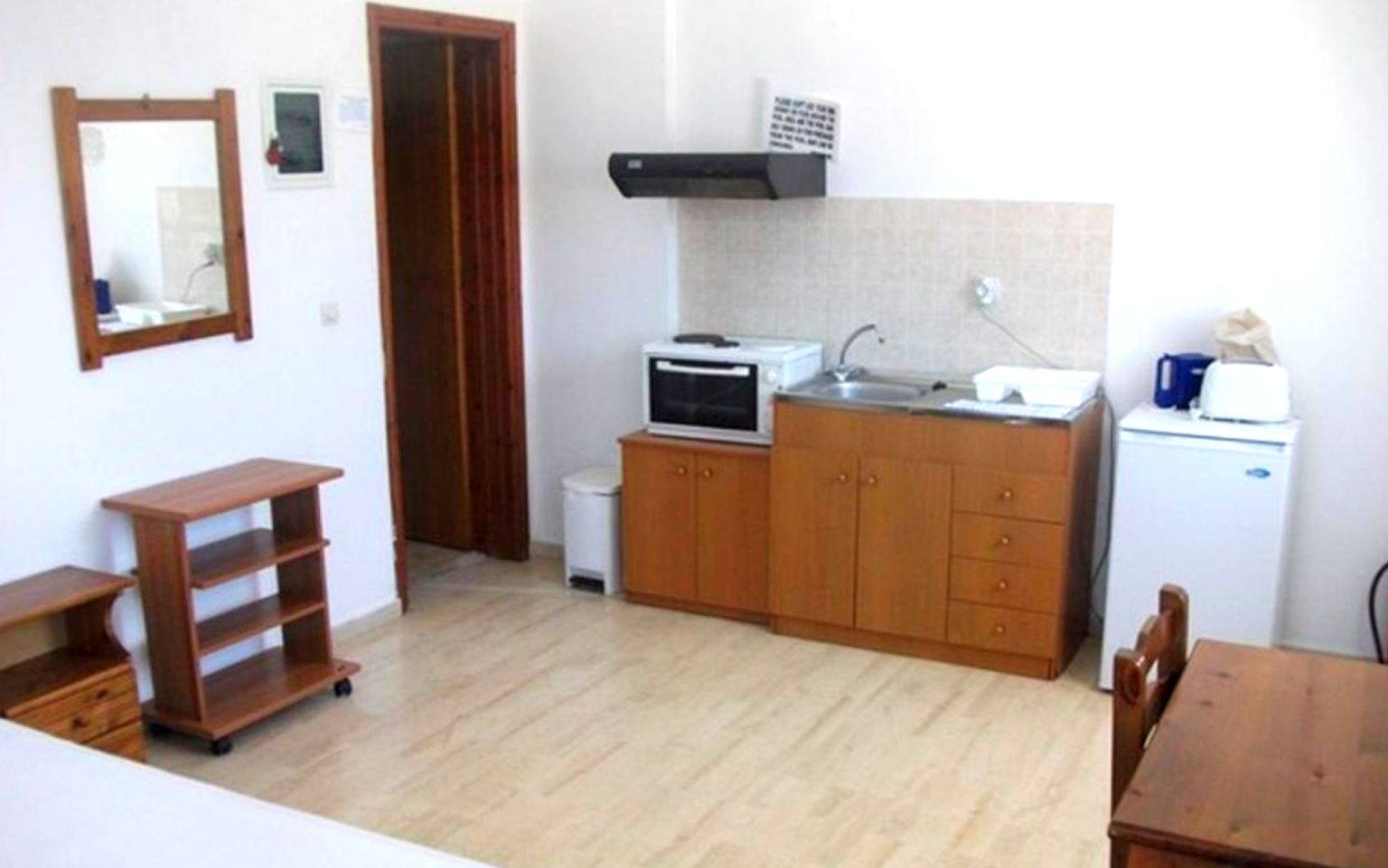 Συγκρότημα Κατοικιών στην Άγιος Γεώργιος, Κέρκυρα — Φωτογραφία 12 από 15
