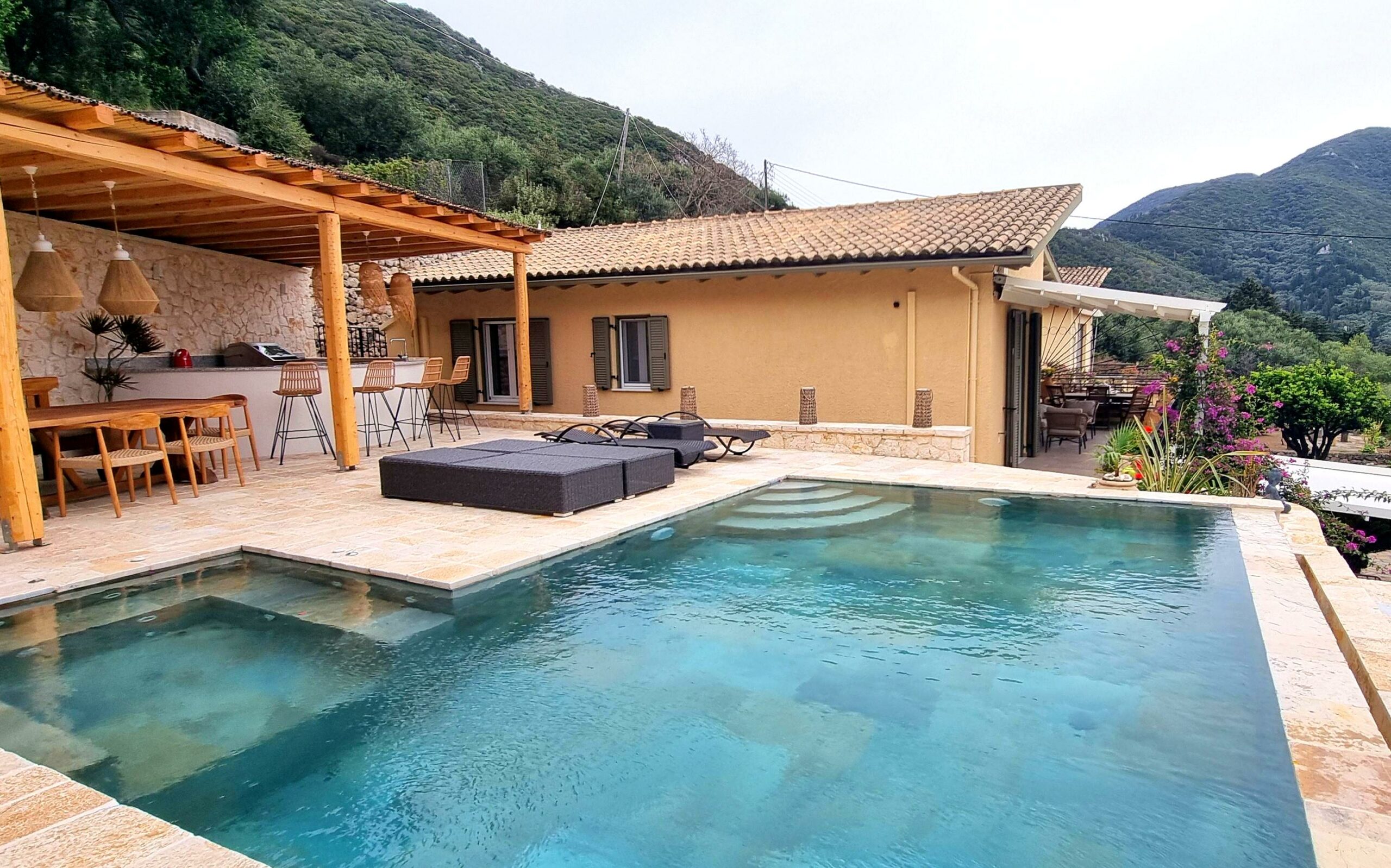 Μονοκατοικία στην Μελιτειέοι, Κέρκυρα — Φωτογραφία 17 από 19