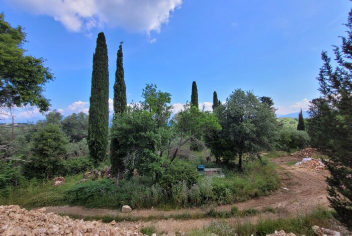Buildable land in Kassiopi with ease access, close to the village