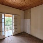 Interior space with renovation potential – detached house in South Corfu for sale