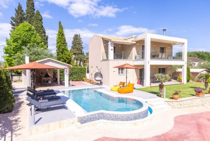 Front view of modern villa for sale in Kontokali, Corfu