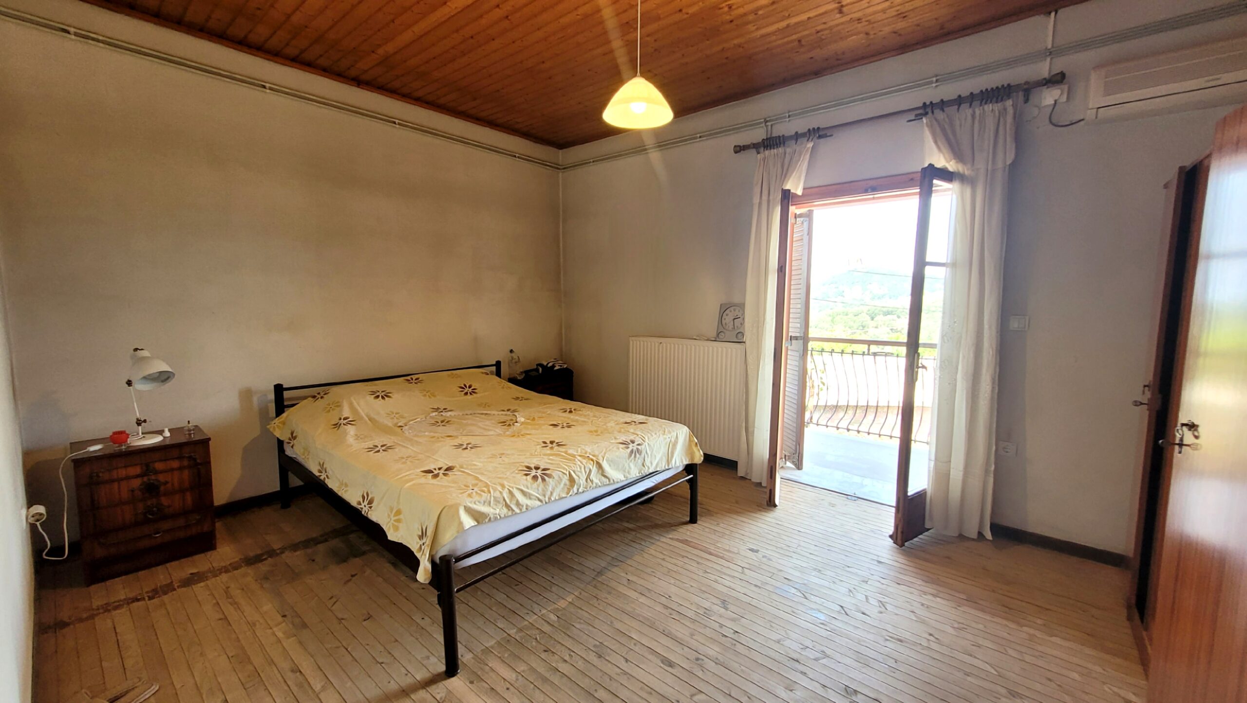 Cozy third bedroom in detached house in North Corfu