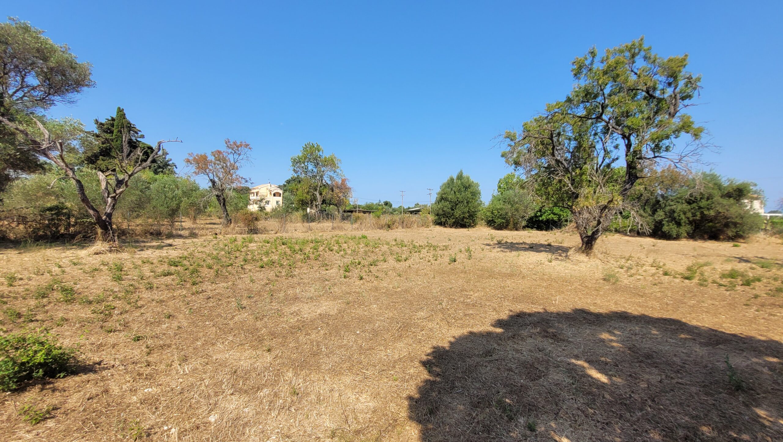 Buildable land in North Corfu near the sandy beach of Almyros
