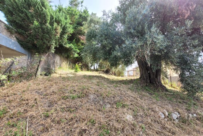 Land for sale with sea view and easy access to Corfu Town