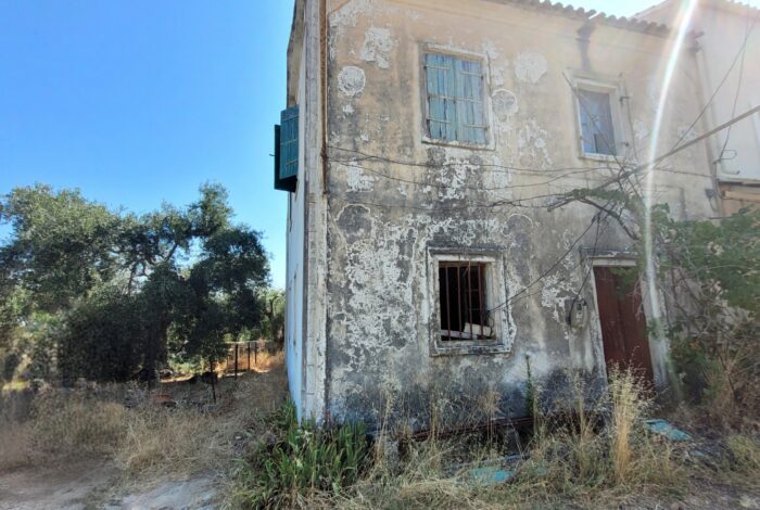 Traditional stone house for renovation in Agios Martinos, Corfu