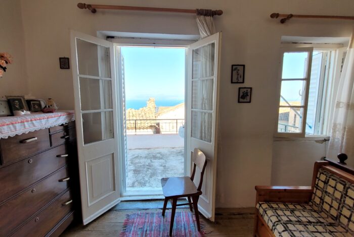 Access to the balcony from the first floor