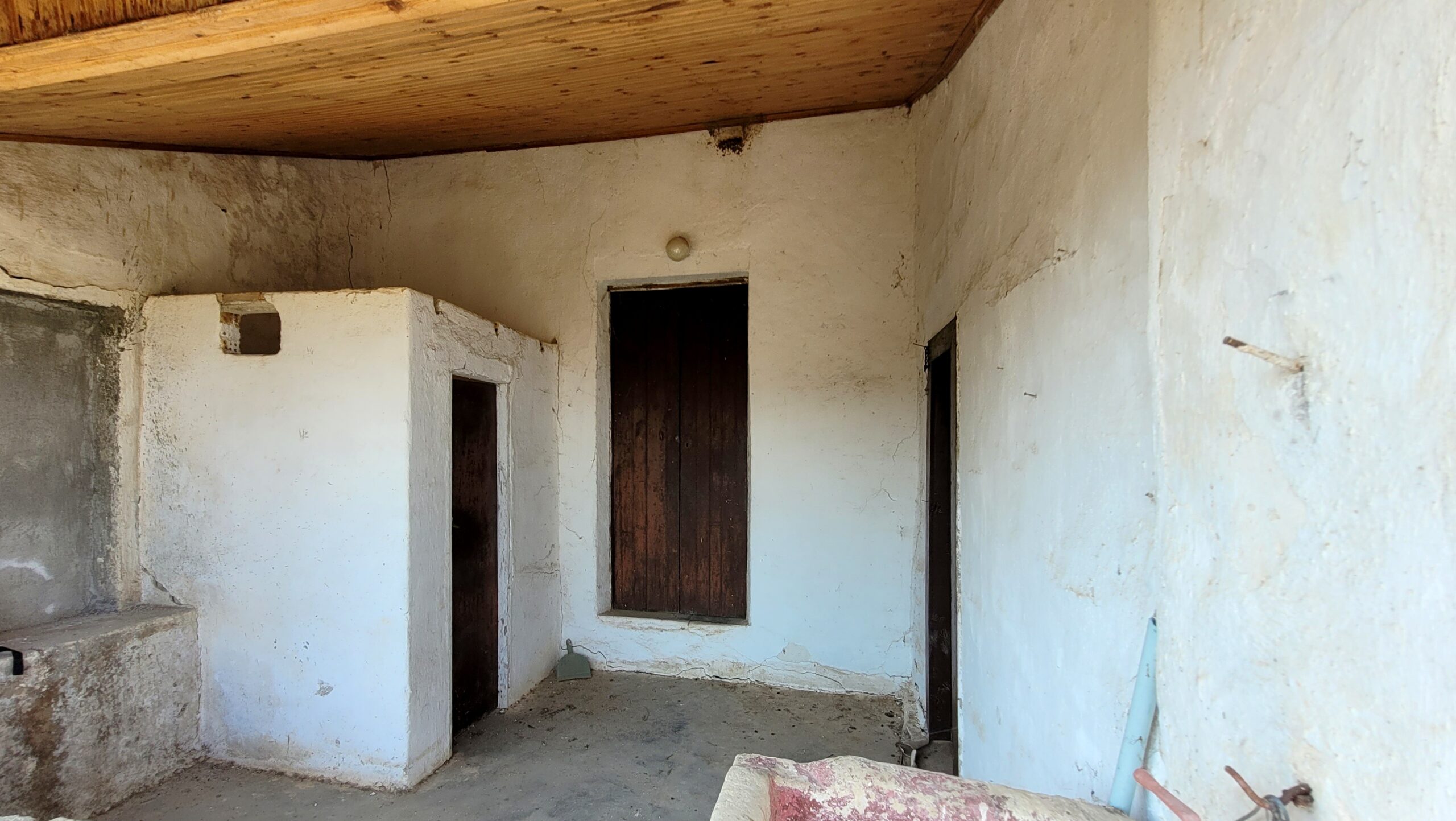 First floor entrance and terrace