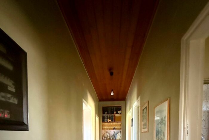 Bright hallway connecting rooms in Perama detached house for sale