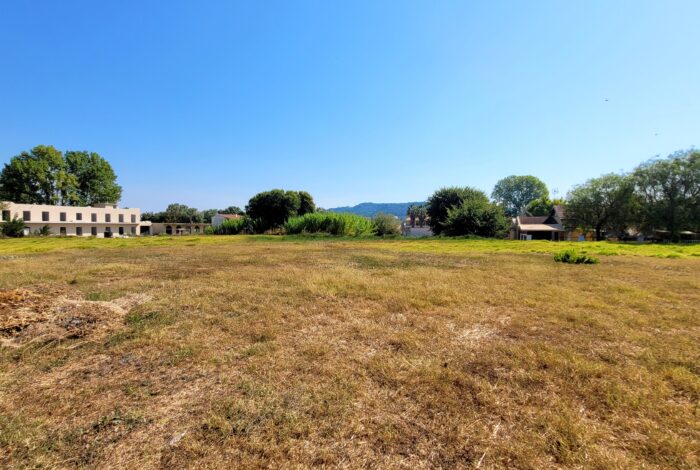 Flat plot for sale in Sidari North Corfu with road frontage and utilities