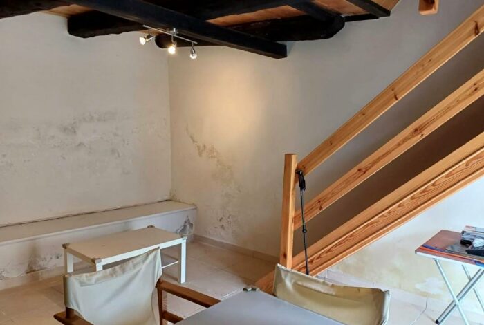 Internal staircase leading to the first floor