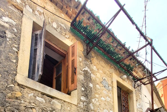 Rustic semi-detached property with original stonework Corfu