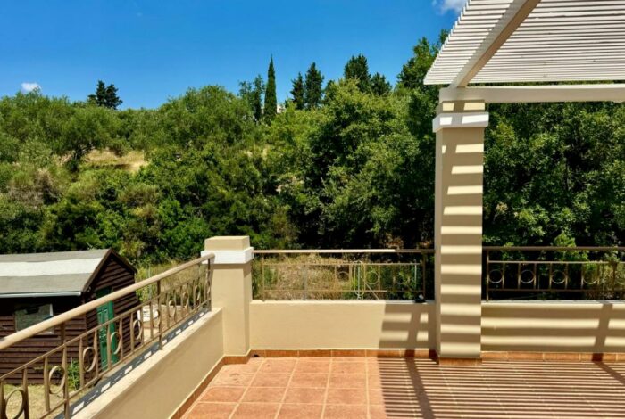 First-floor balcony with countryside views in Poulades villa