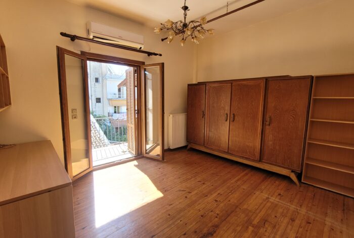 Second bedroom in central Corfu apartment, perfect for family or guests