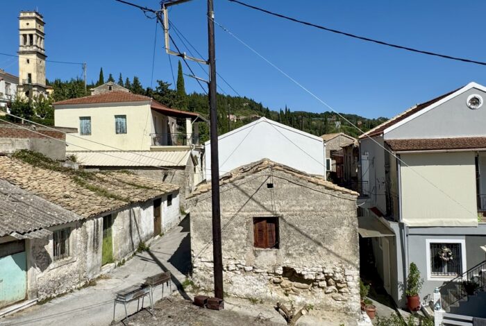 Small 28 sqm house in Aspiotades Corfu investment opportunity