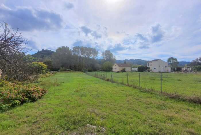 Peaceful rural land in Magoulades Corfu