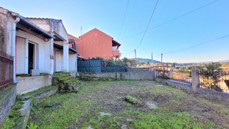 Semi-detached ground-floor house for sale in Kastania Corfu with open unobstructed views