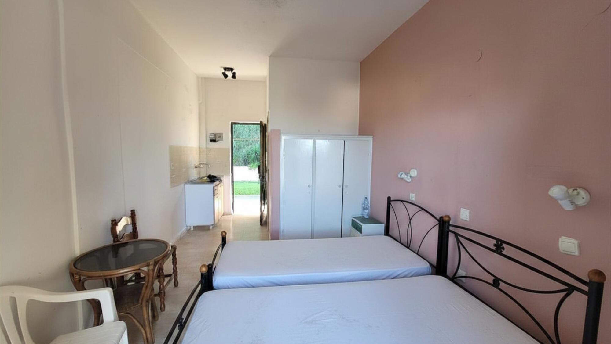 Double bed studio on the ground floor of Kavos apartment complex