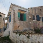Traditional Corfiot residence with restoration potential in Nymfes village