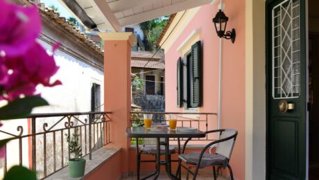 Maisonette for sale in Liapades Corfu near Rovinia Beach