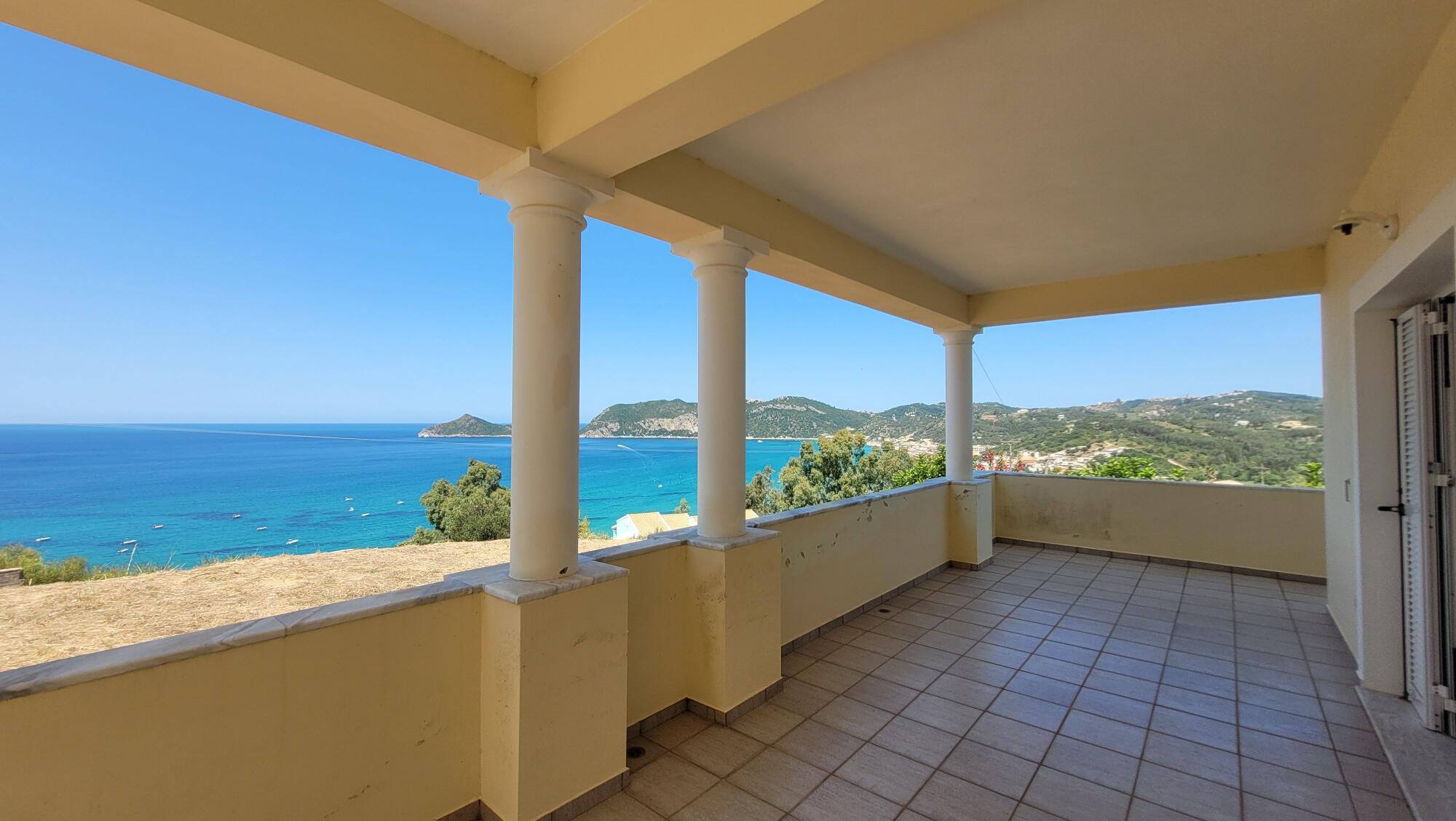 Sea view home on large plot in North West Corfu
