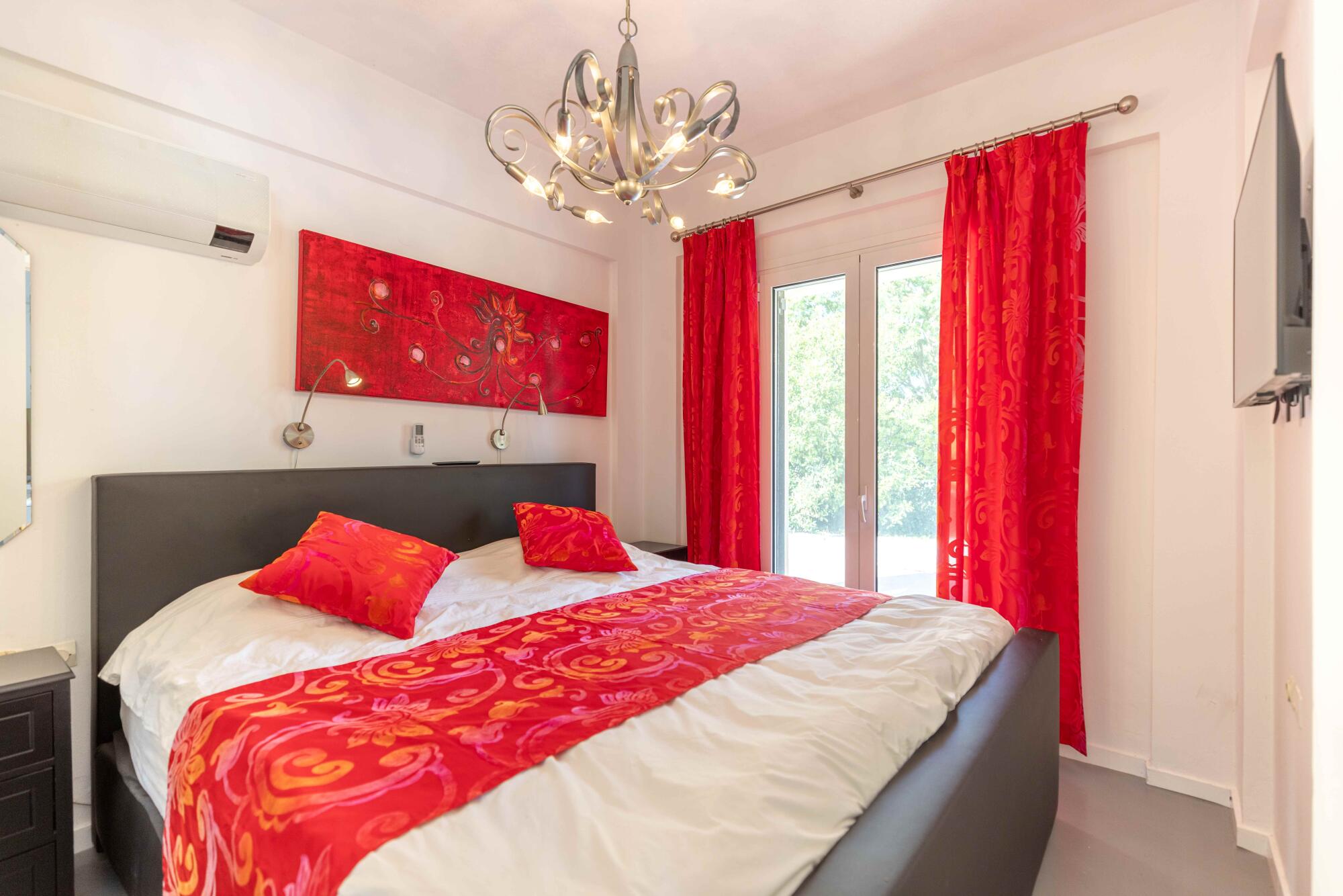 Spacious bedroom in a detached home in Giannades Corfu