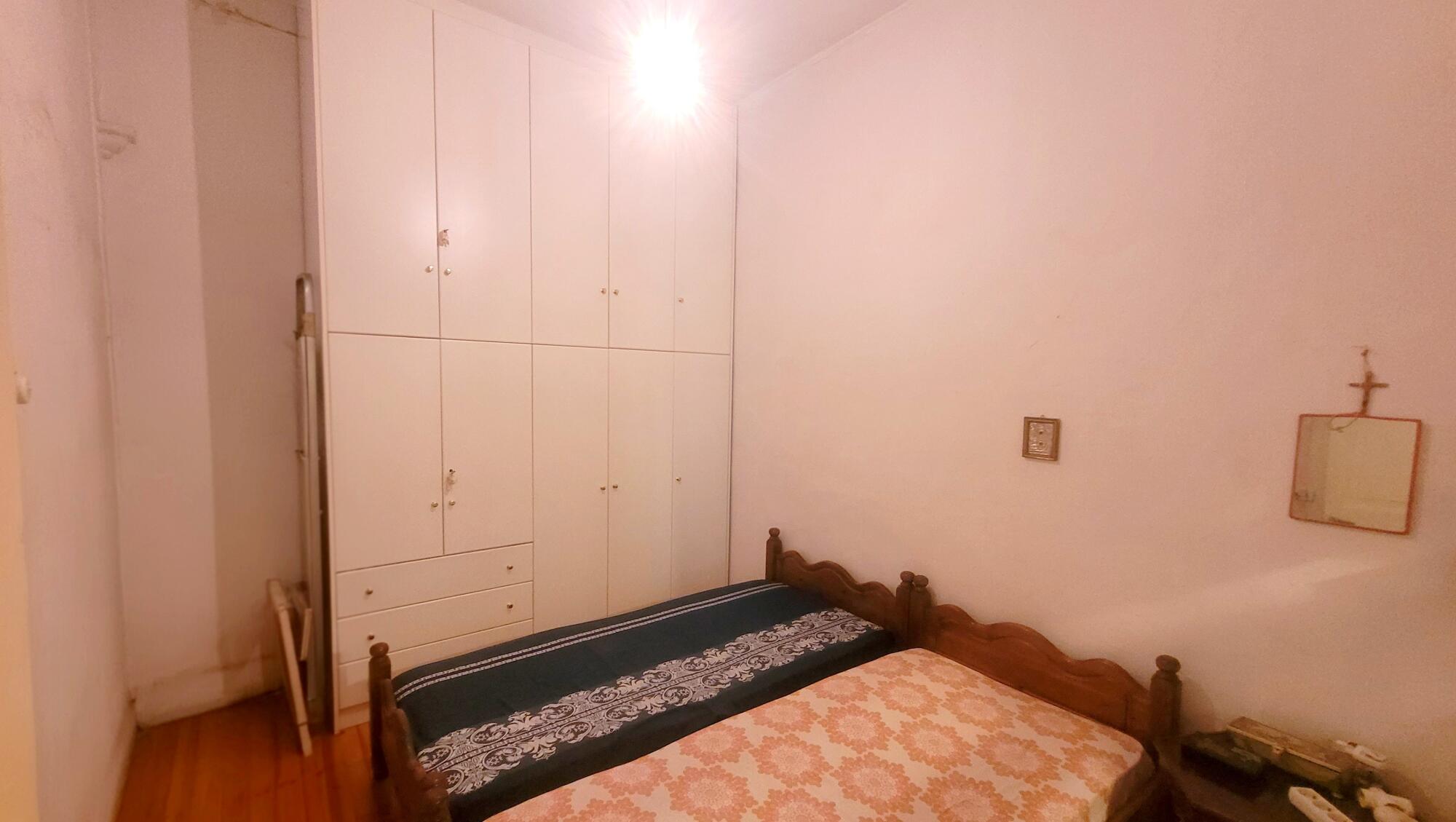 Apartment requiring renovation in Corfu Old Town