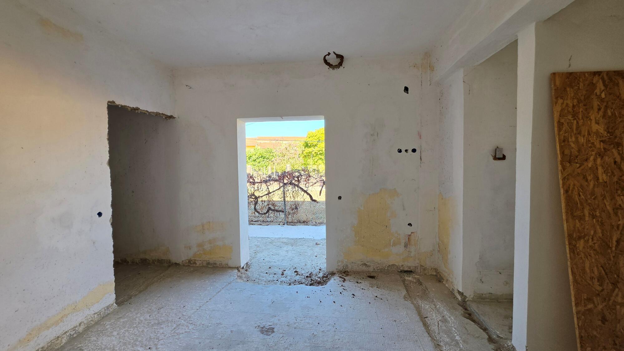 Six-apartment investment property for rent in southern Corfu
