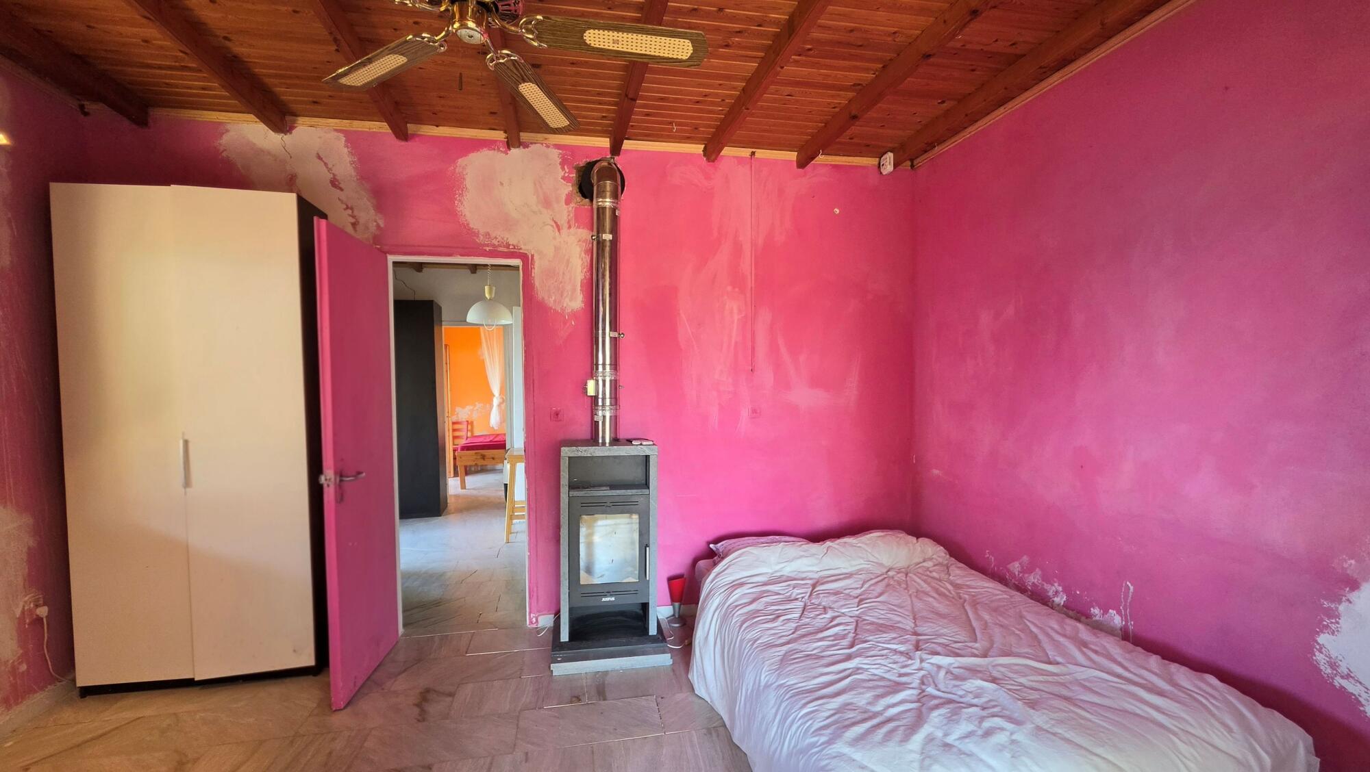 Bedroom of the main house in the upper residence